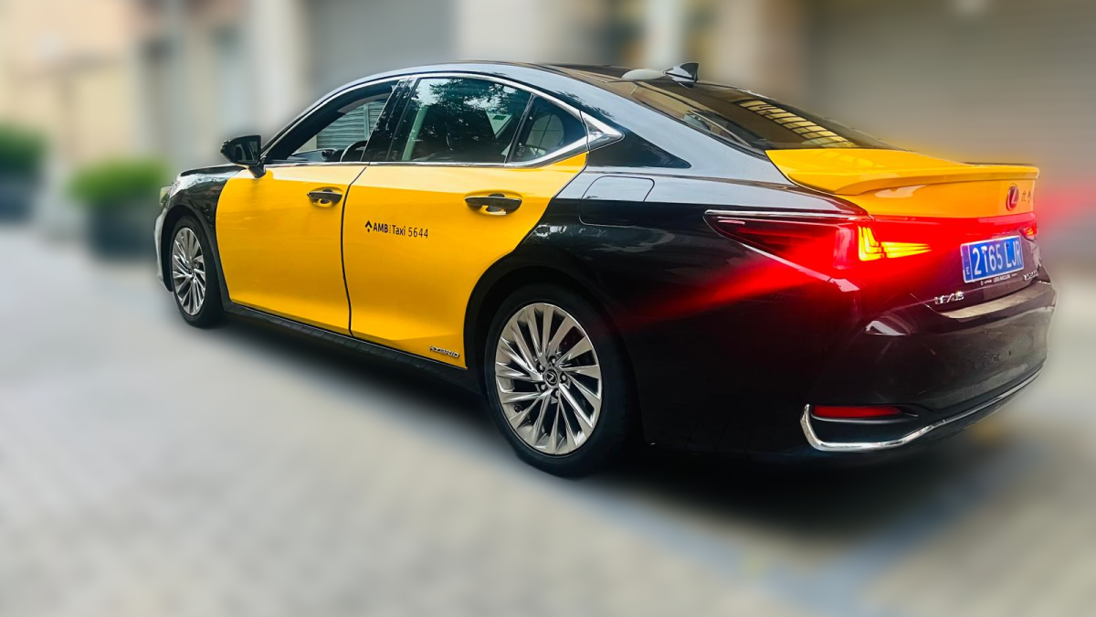 Velocity taxi car in Barcelona – taxi near me